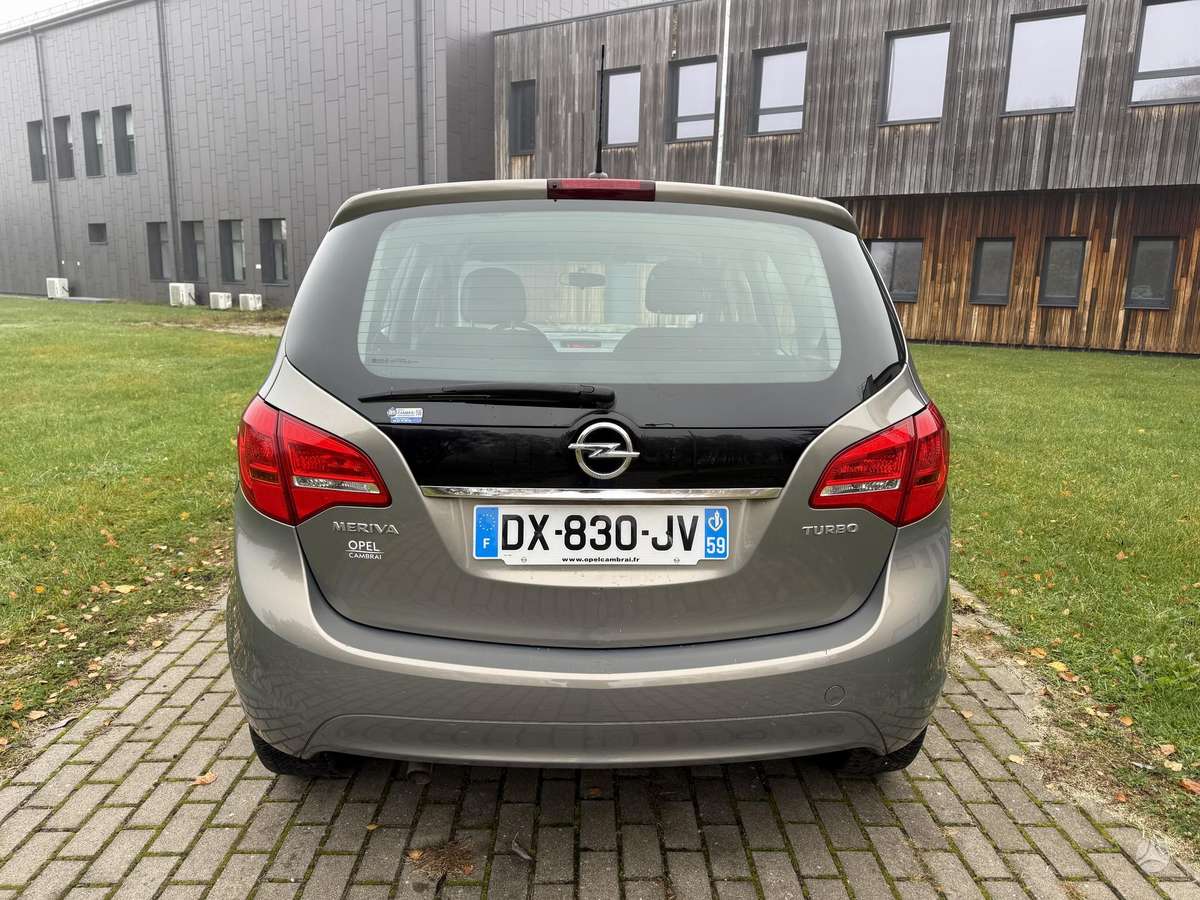 Opel Meriva 2015 — фото 6