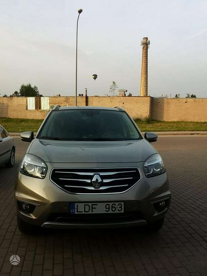Renault Koleos 2012 — interior