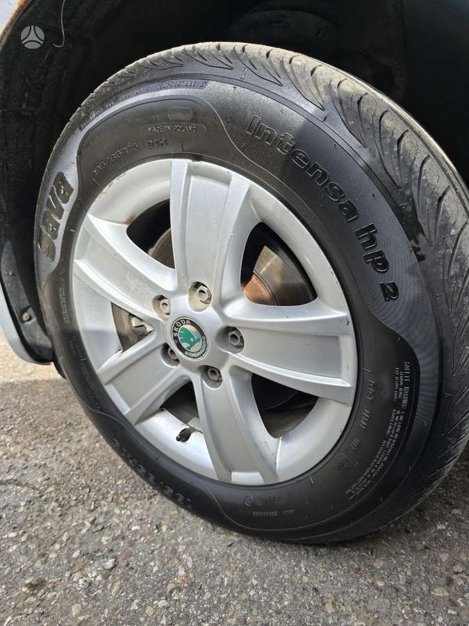 Skoda Octavia 2012 — photo 14