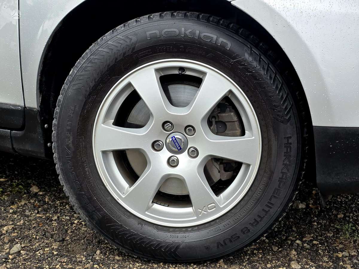 Volvo XC60 2009 — photo 11