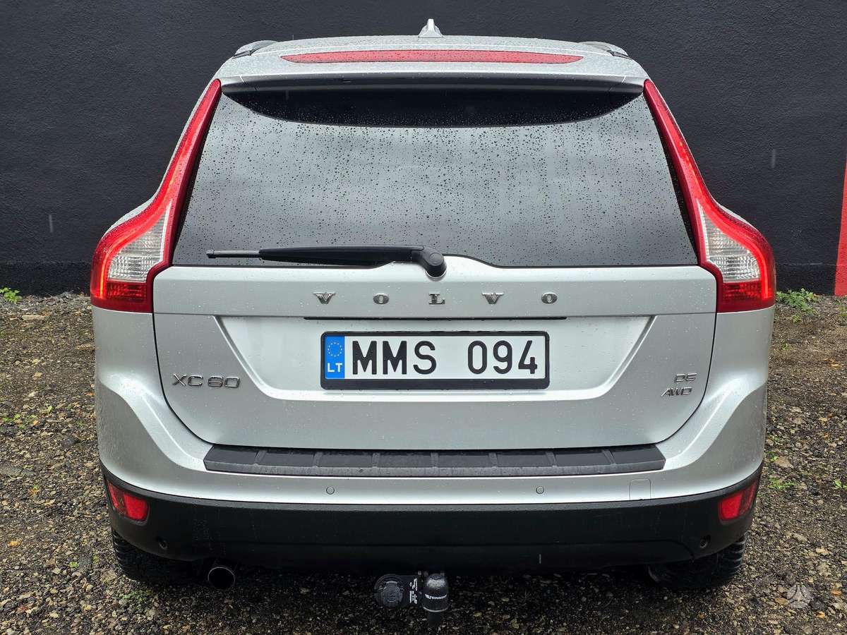 Volvo XC60 2009 — photo 6
