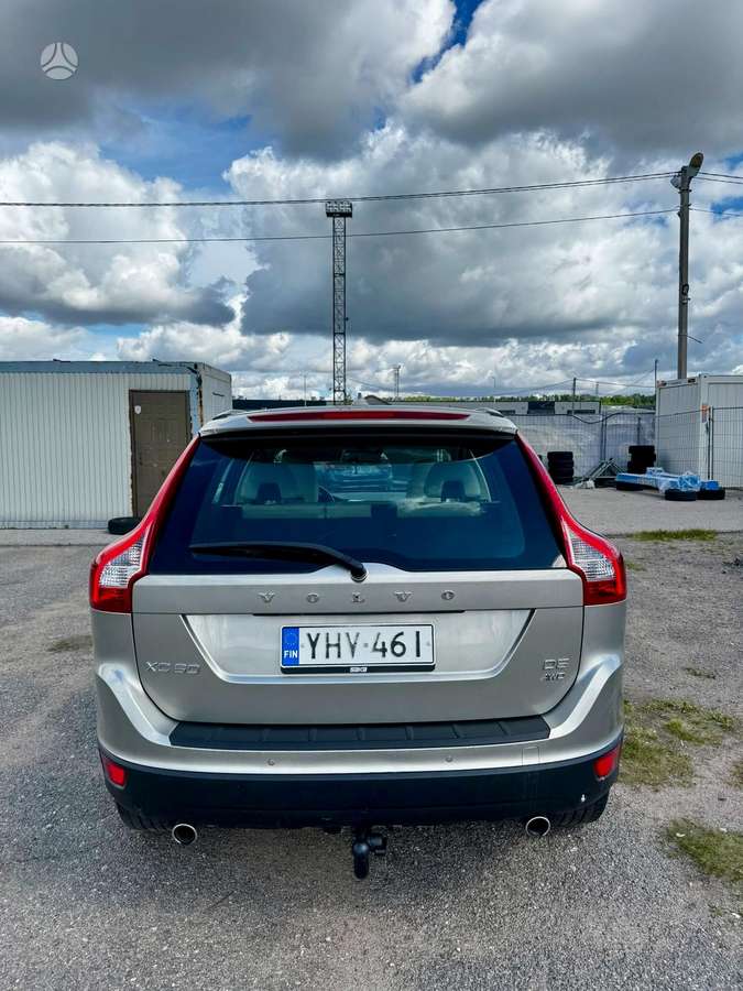 Volvo XC60 2012 — photo 5