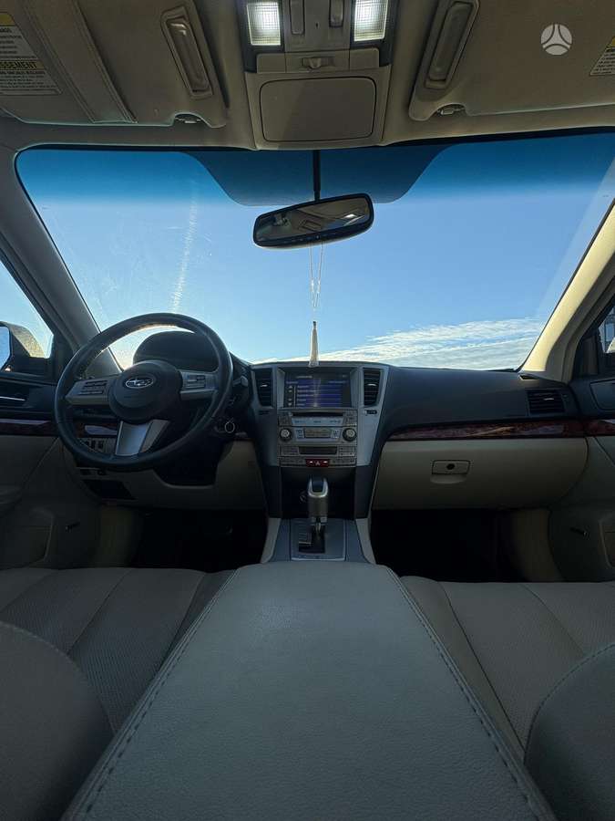 Subaru Outback 2012 — фото 22