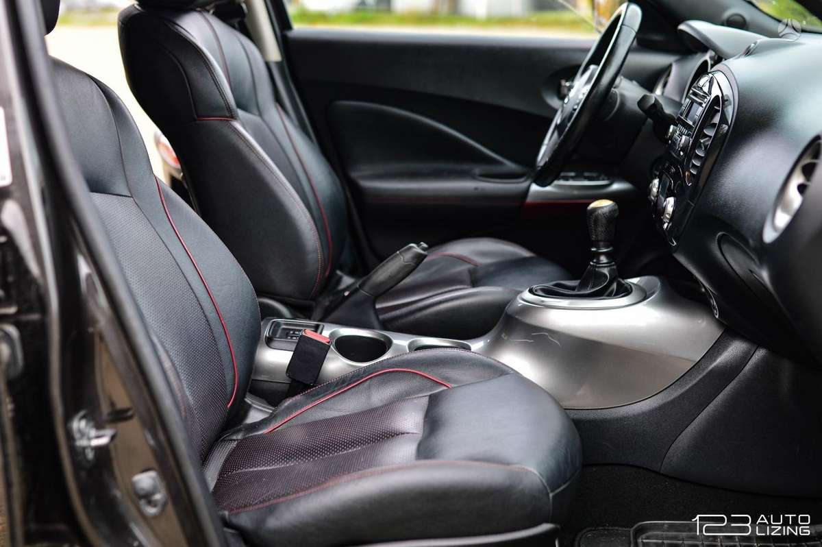 Nissan Juke 2011 — photo 14