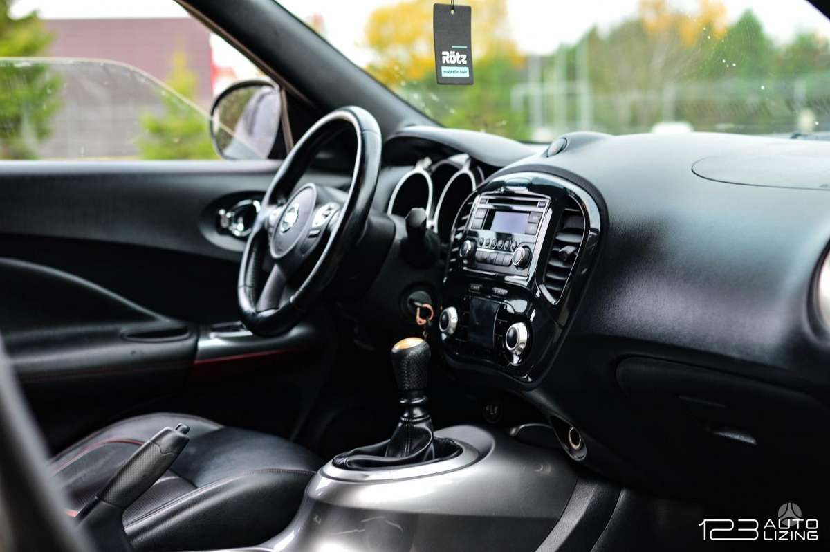 Nissan Juke 2011 — photo 15