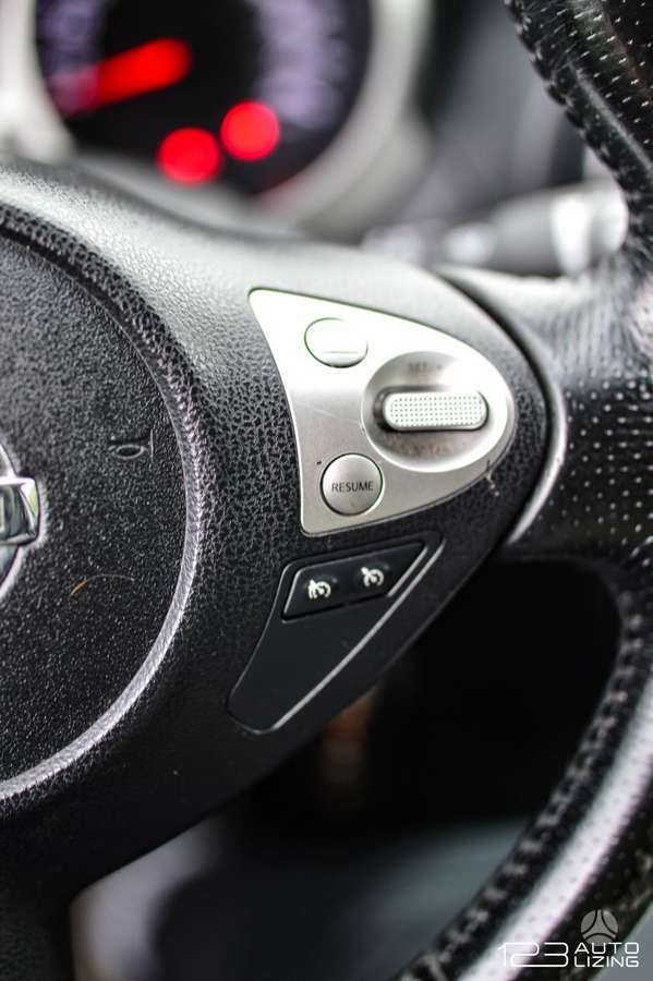 Nissan Juke 2011 — photo 22