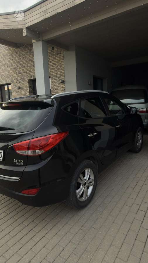 Hyundai ix35 2010 — photo 10