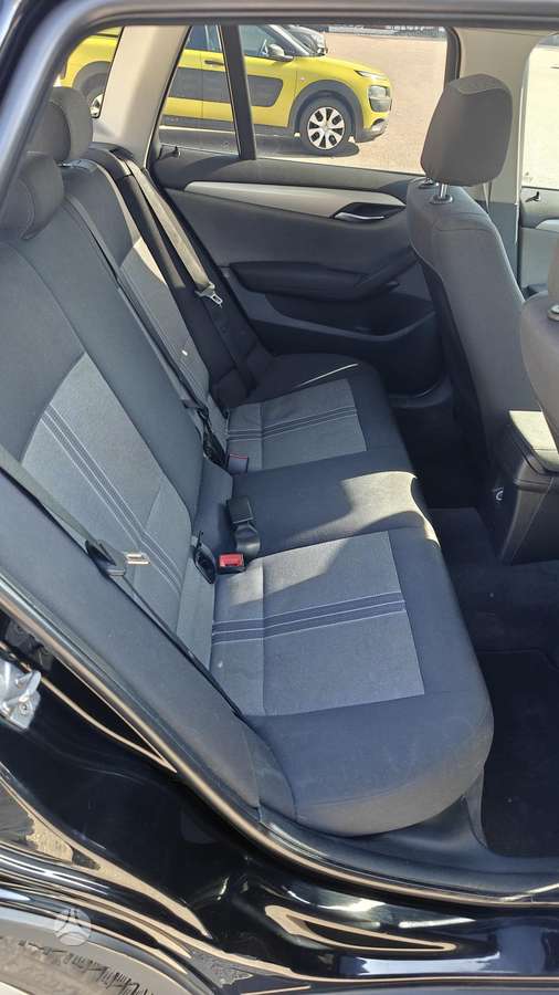 BMW X1 2010 — photo 5