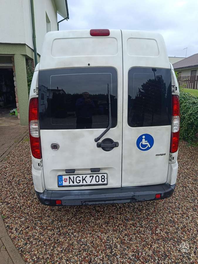 Fiat Doblo 2008 — interior