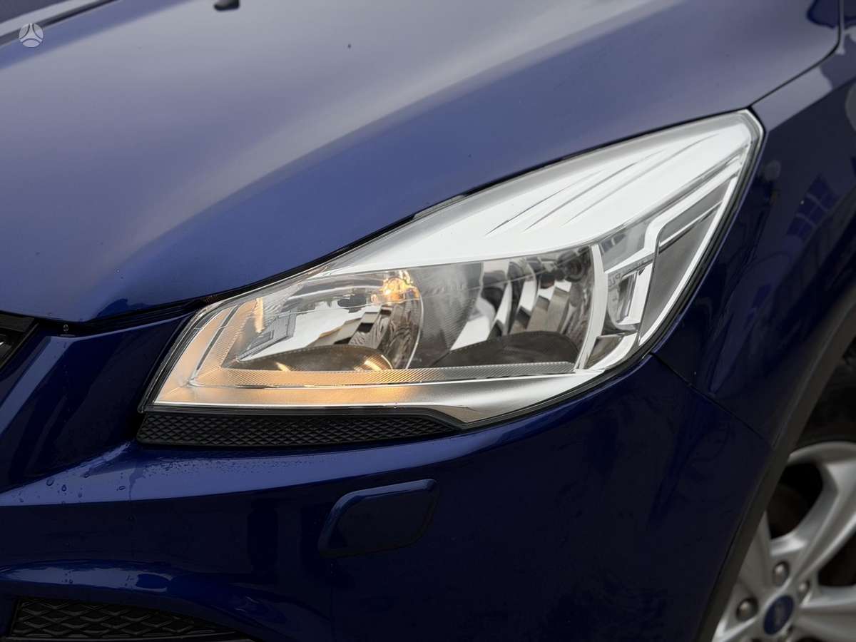 Ford Kuga 2014 — photo 16