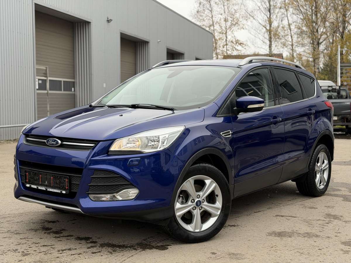 Ford Kuga 2014 — interior