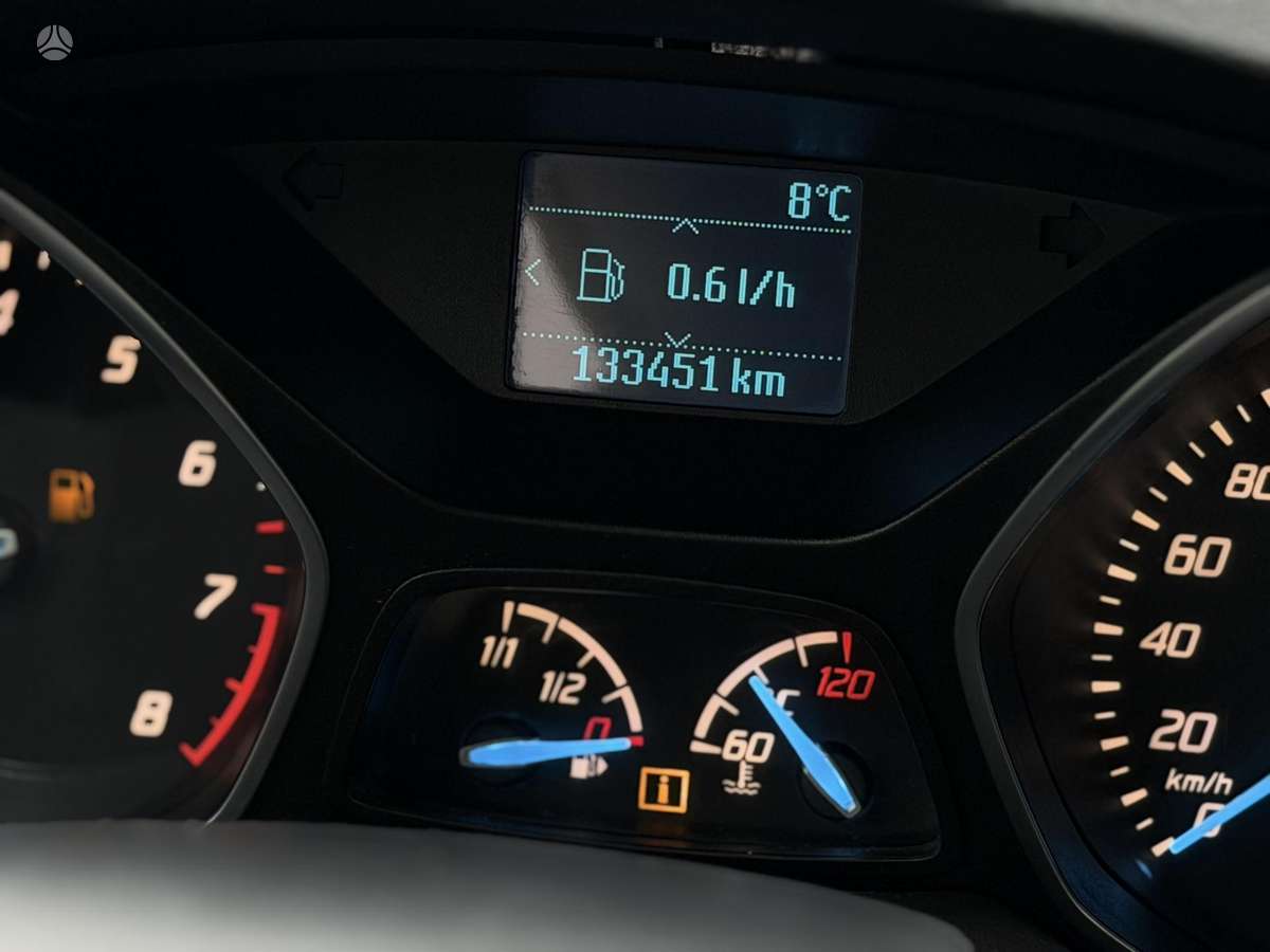 Ford Kuga 2014 — photo 38
