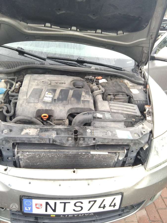 Skoda Octavia 2012 — photo 7