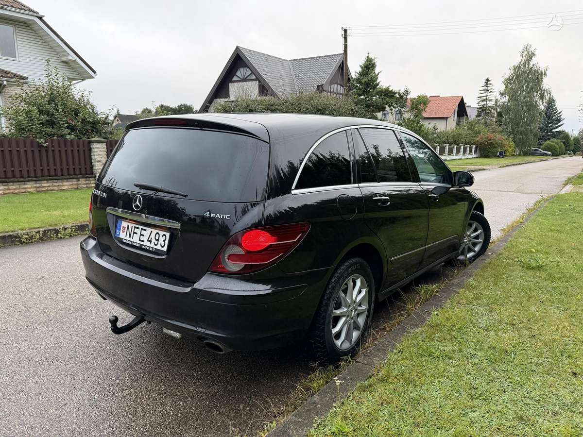 Mercedes-Benz R320 2009 — photo 14
