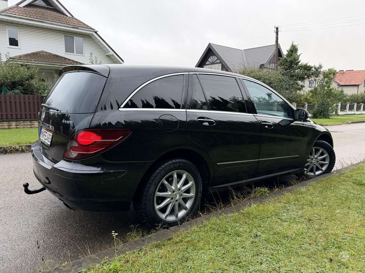 Mercedes-Benz R320 2009 — photo 15