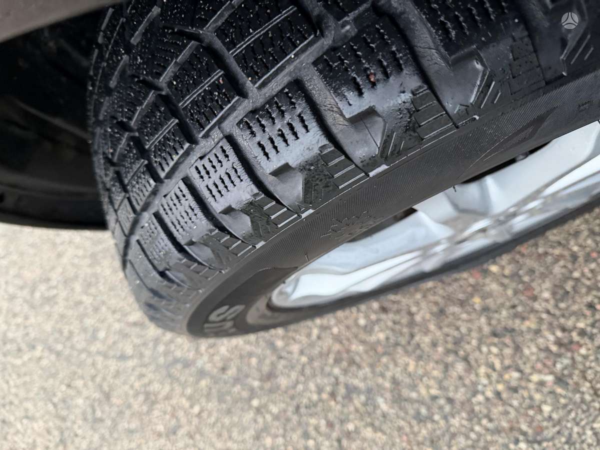 Mercedes-Benz R320 2009 — photo 31