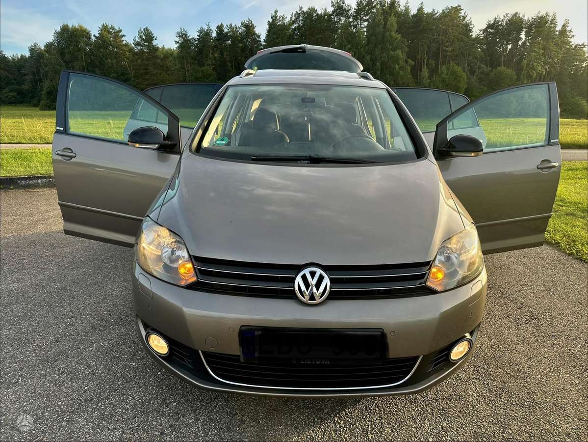 Volkswagen Golf 2012 — photo 24