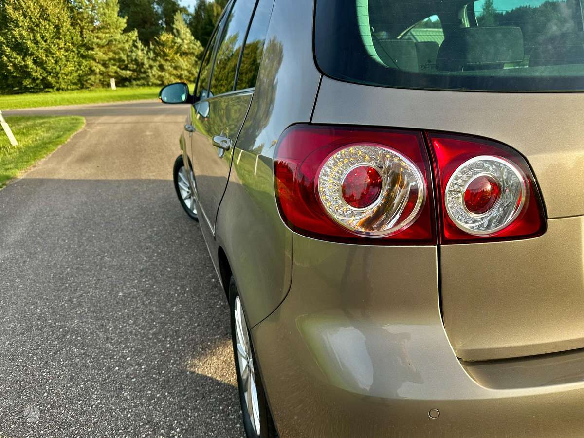 Volkswagen Golf 2012 — photo 28