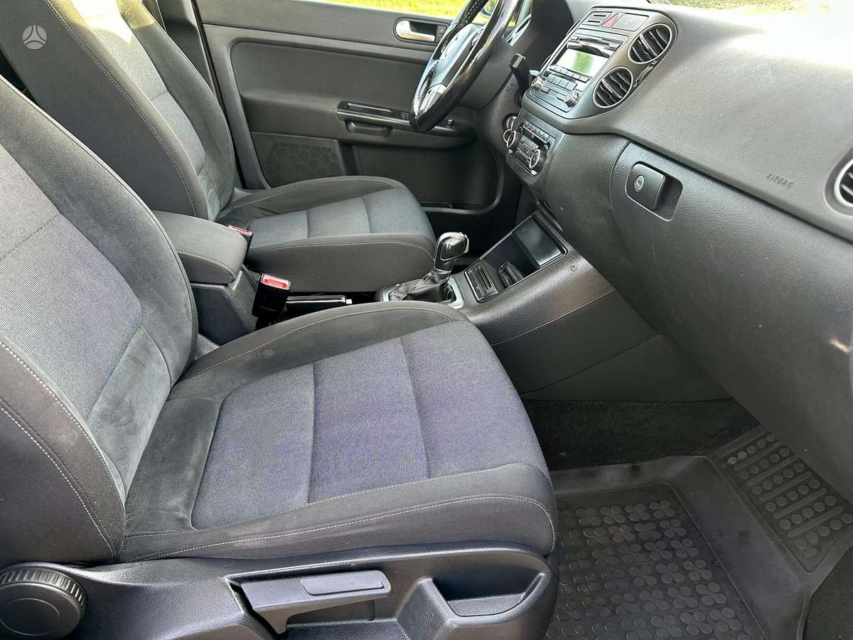 Volkswagen Golf 2012 — photo 5