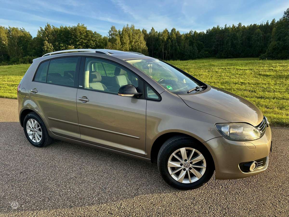 Volkswagen Golf 2012 — photo 6