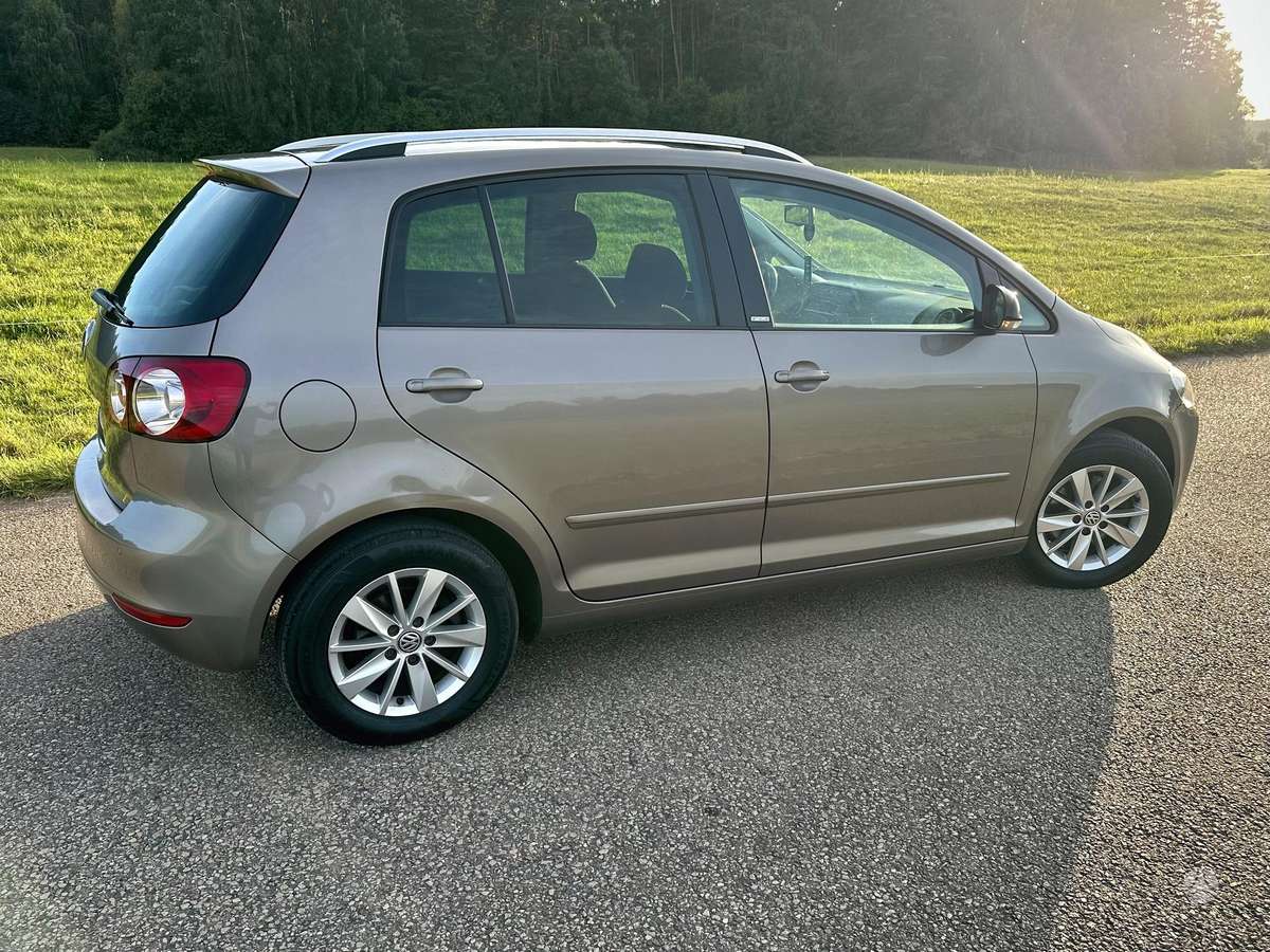 Volkswagen Golf 2012 — photo 7