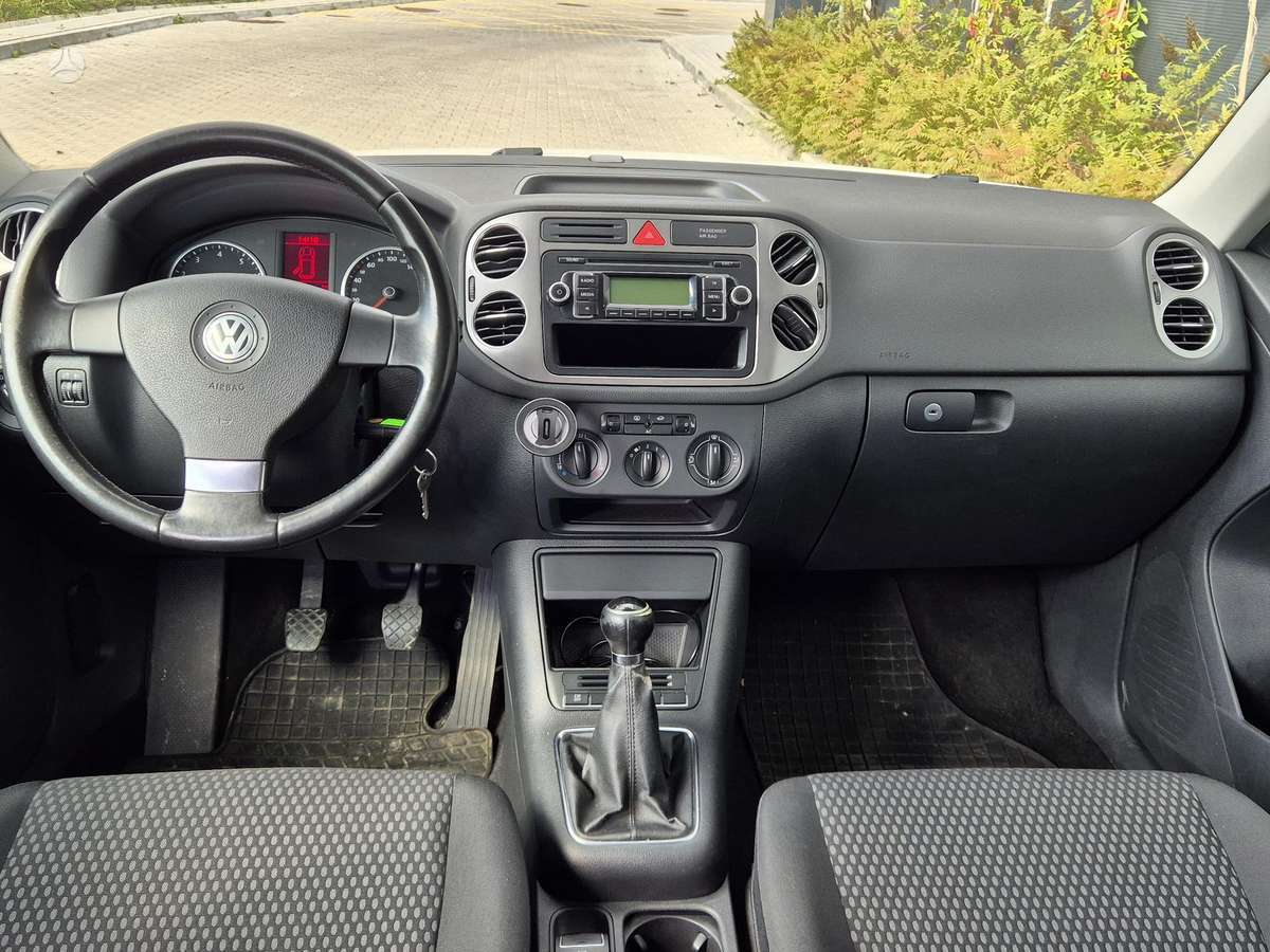 Volkswagen Tiguan 2008 — photo 7