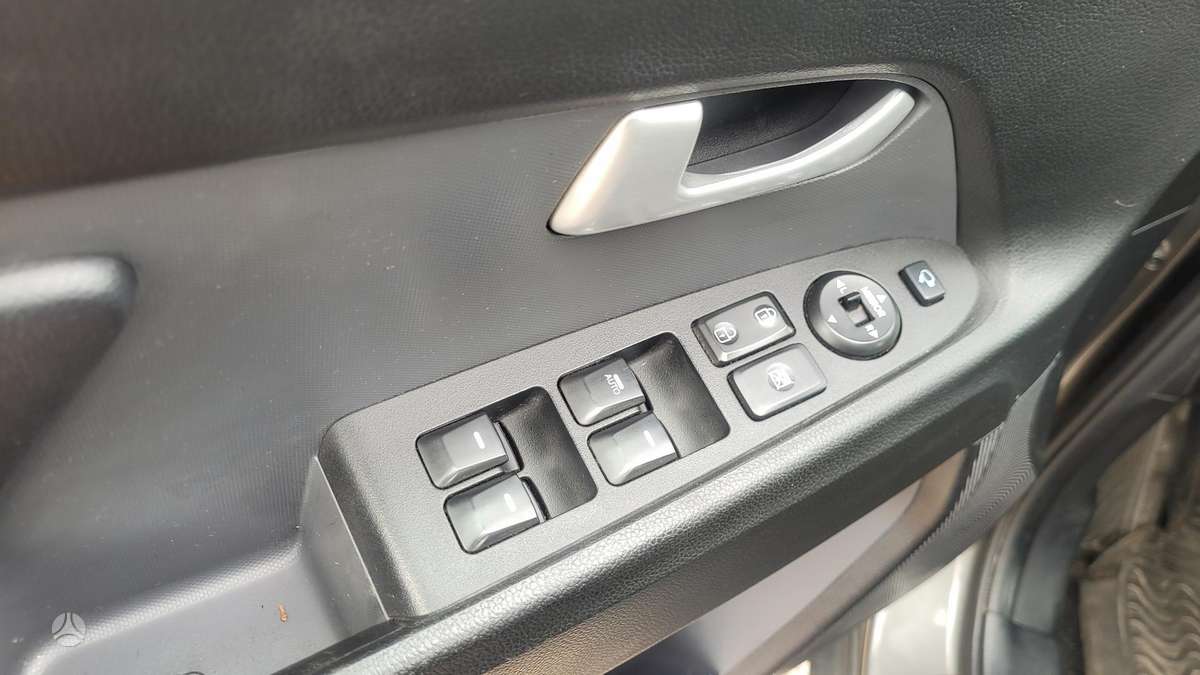 Kia Sportage 2013 — photo 15