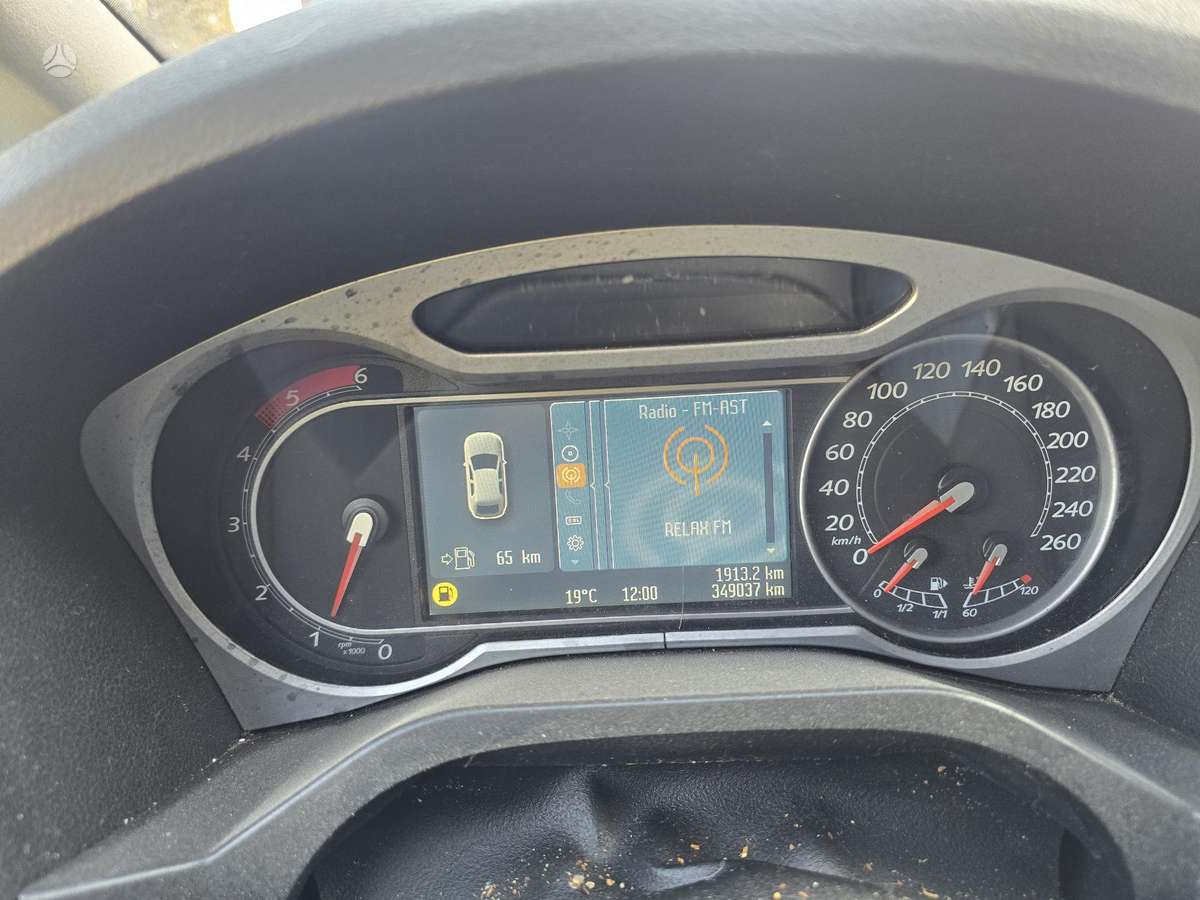 Ford S-MAX 2008 — photo 11