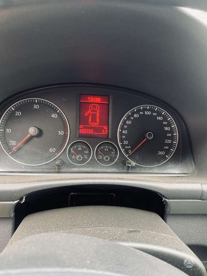 Volkswagen Touran 2004 — photo 9