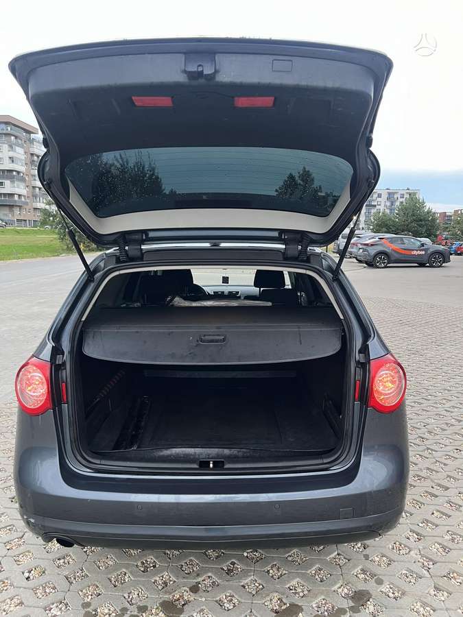 Volkswagen Passat 2010 — photo 10