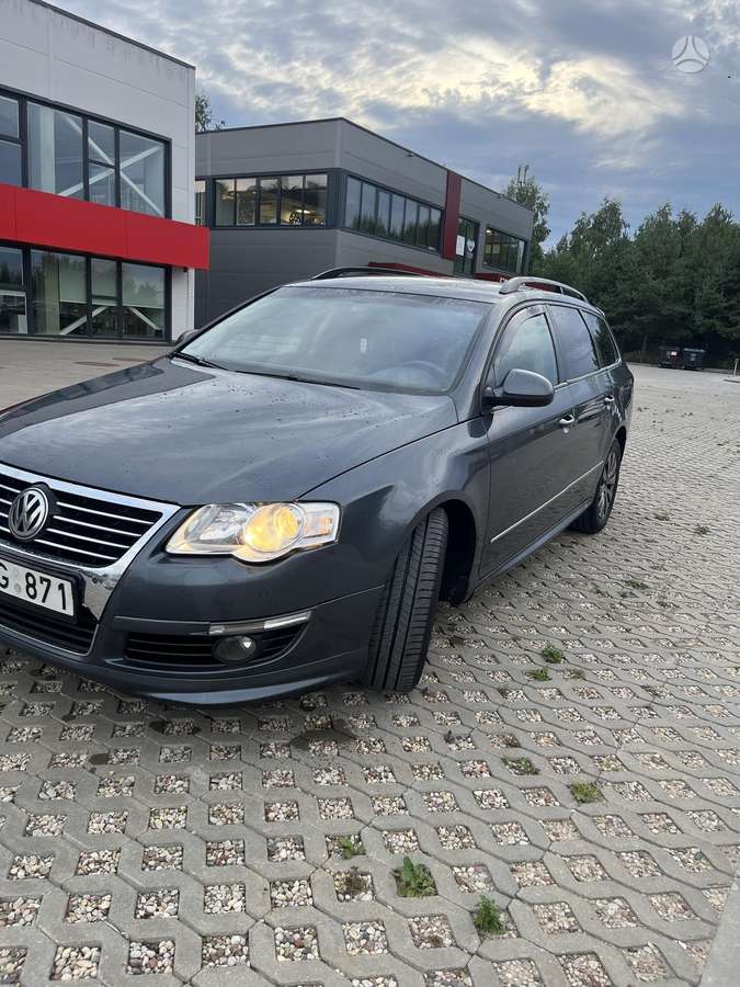 Volkswagen Passat 2010 — photo 5