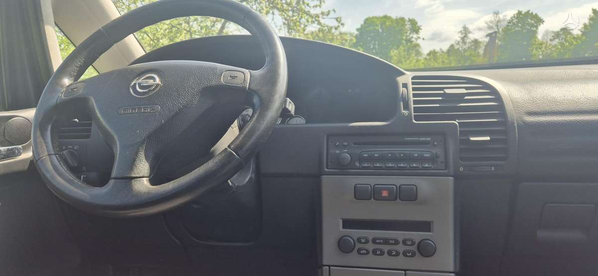 Opel Zafira 2005 — photo 7