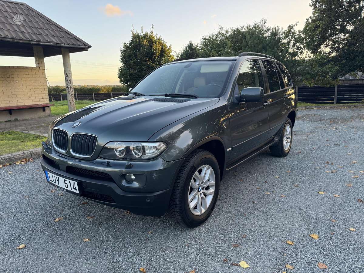 BMW X5 2005 — вигляд ззаду
