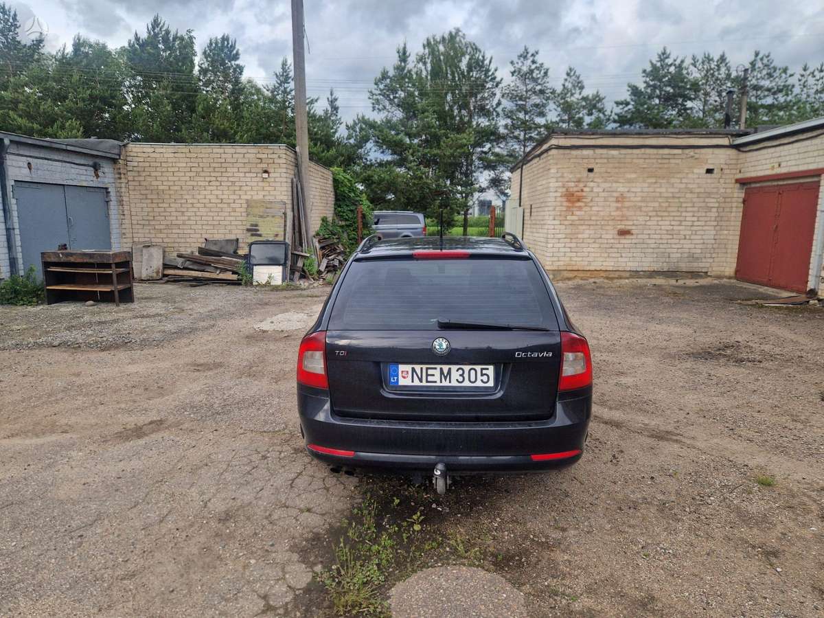 Skoda Octavia 2011 — photo 5