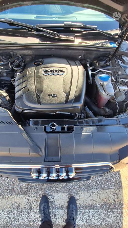 Audi A4 2012 — photo 12