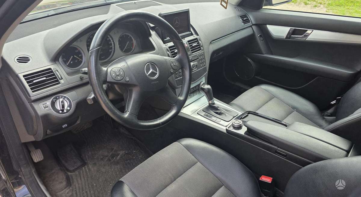 Mercedes-Benz C220 2008 — двигун 2200 cm³, 170 HP (125kW)