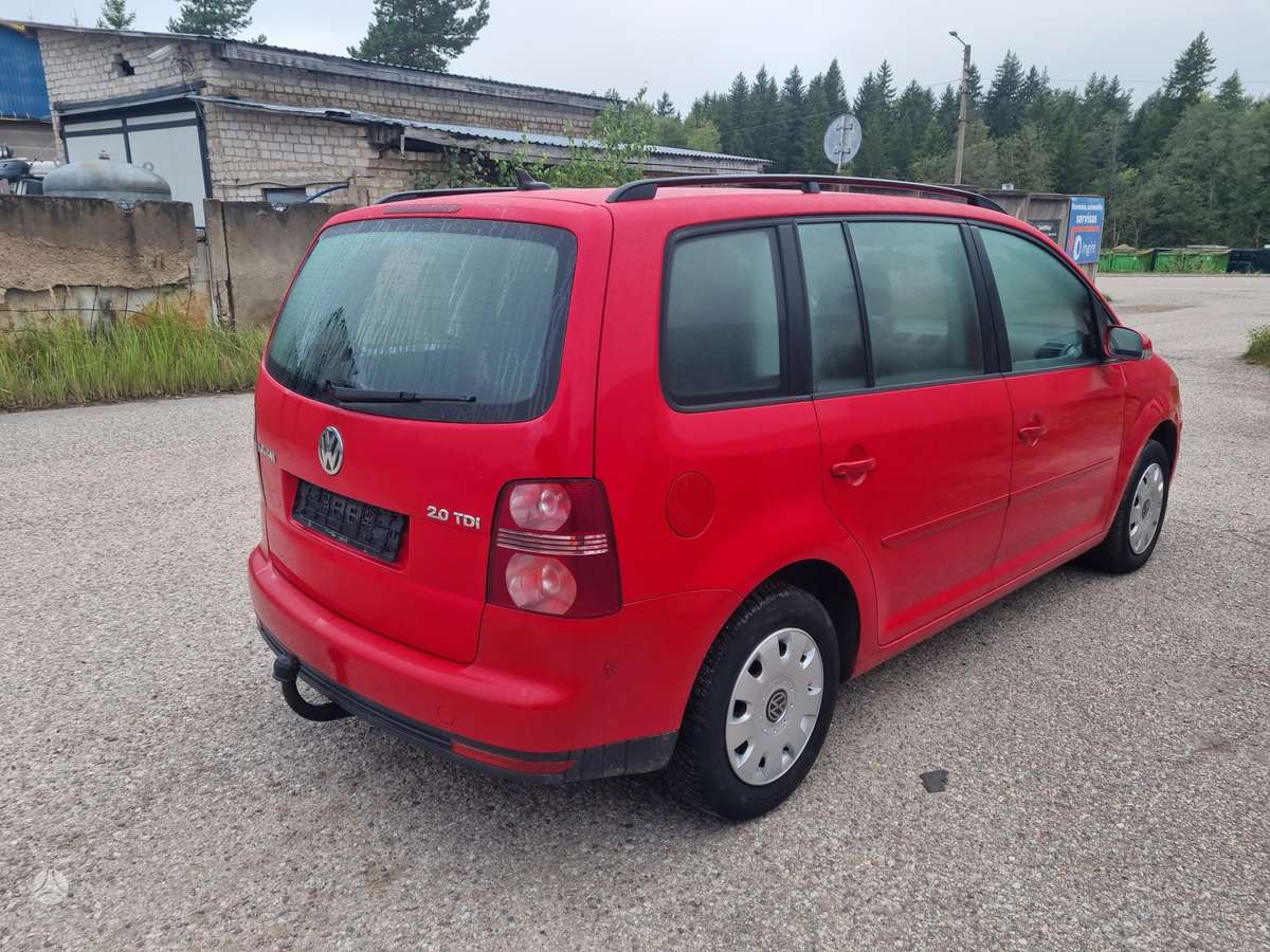 Volkswagen Touran 2007 — photo 6
