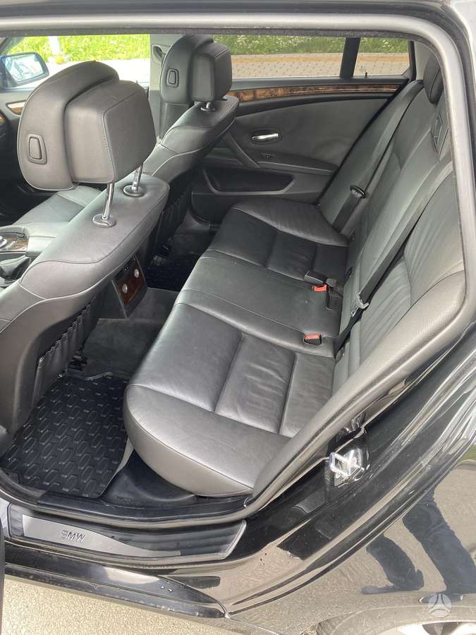 BMW 530 2009 — photo 8
