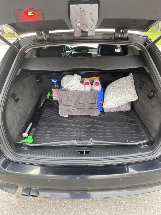BMW 530 2009 — photo 9
