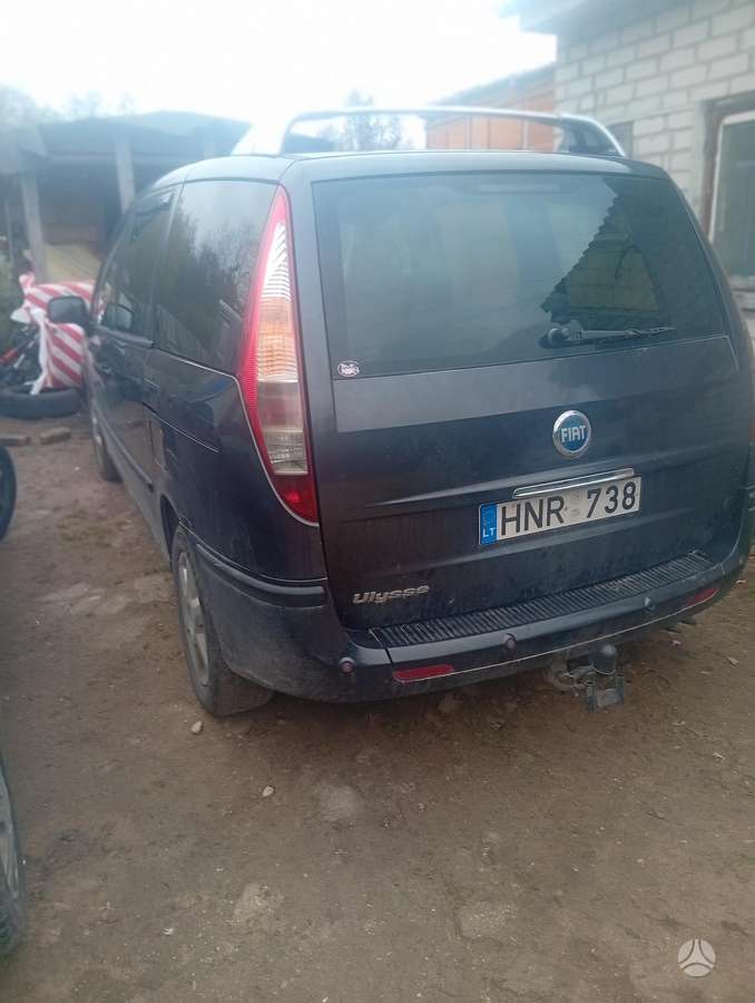 Fiat Ulysse 2005 — салон