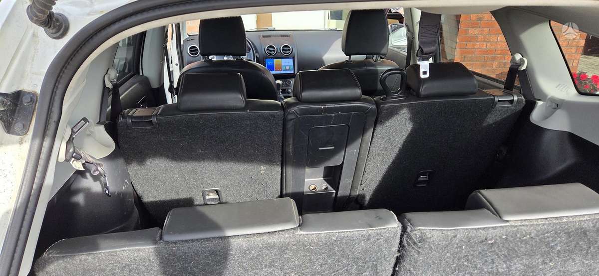 Nissan Qashqai+2 2014 — photo 14