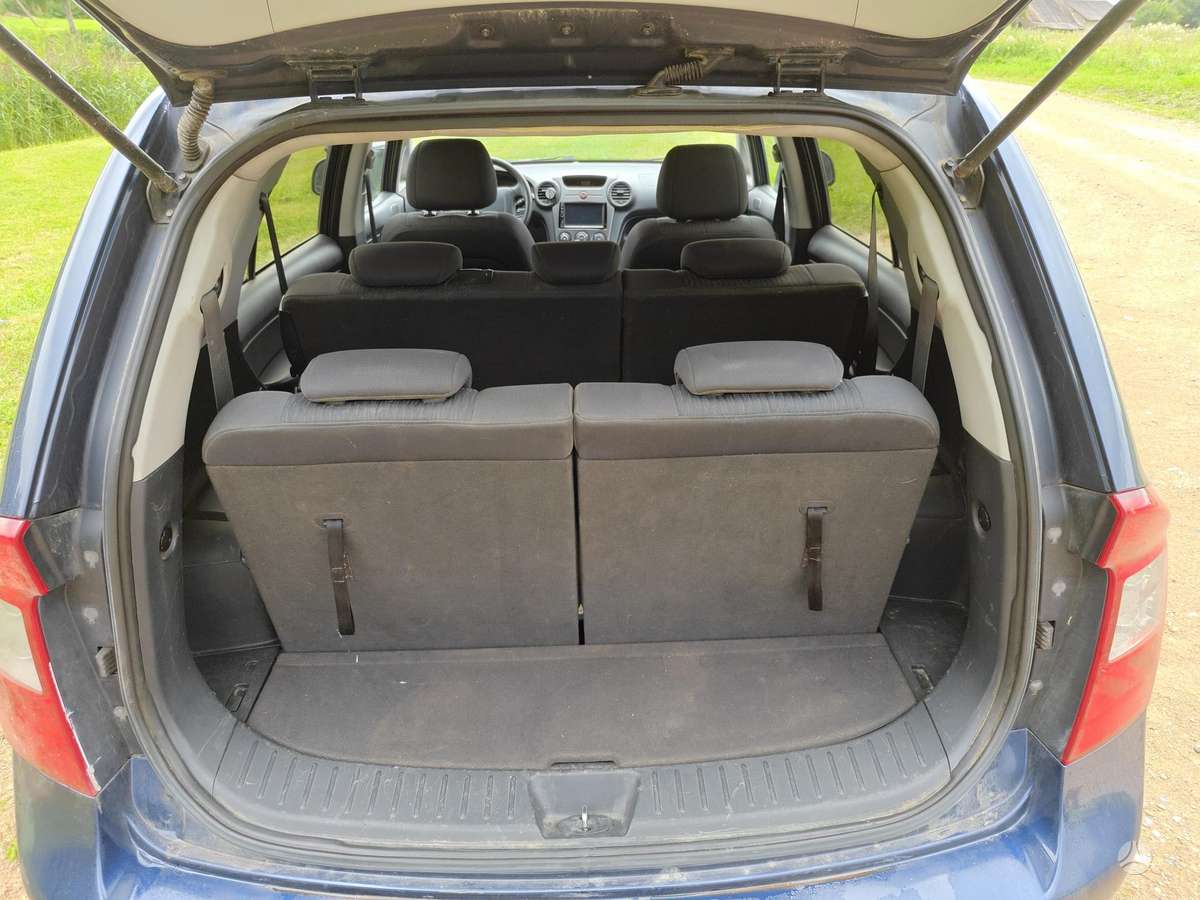 Kia Carens 2007 — photo 17