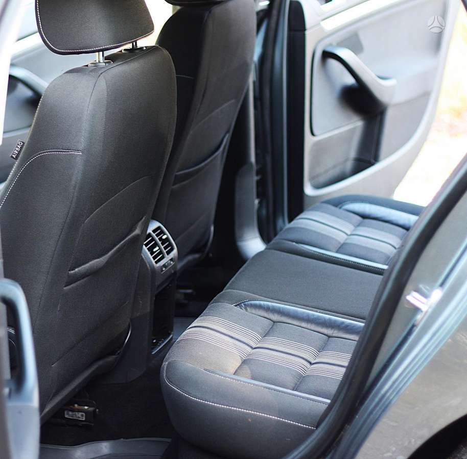 Volkswagen Golf 2012 — photo 20