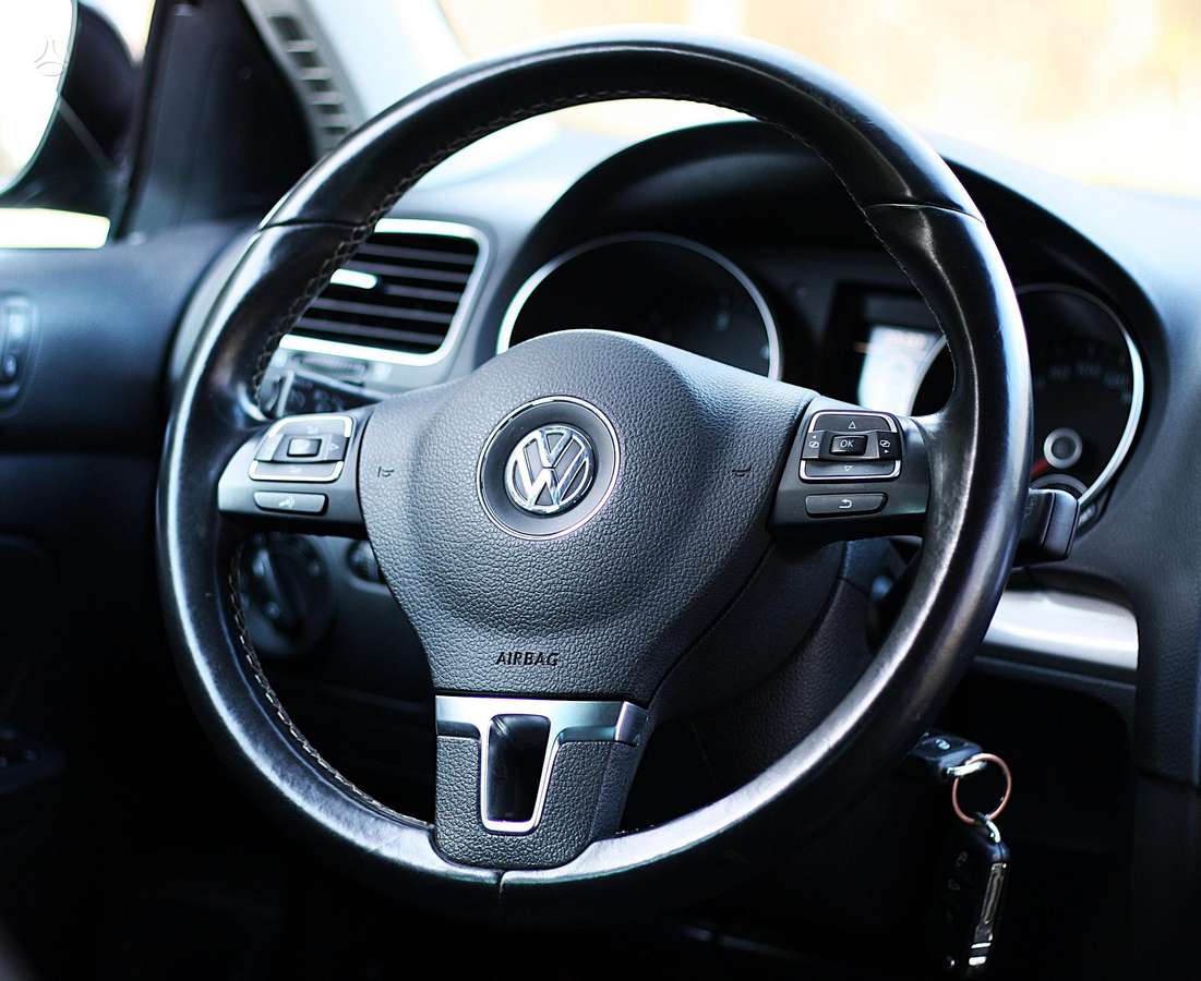 Volkswagen Golf 2012 — photo 23