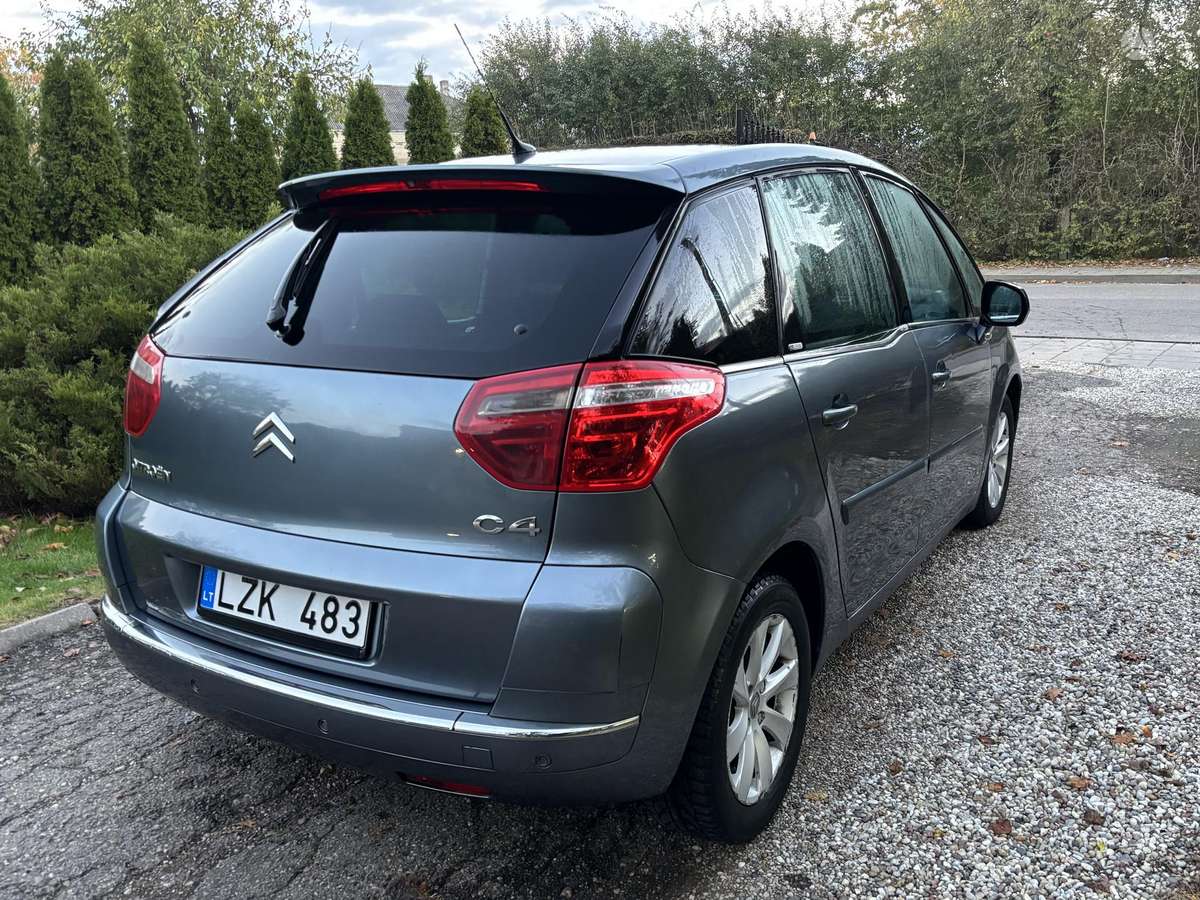 Citroen C4 2007 — engine 1997 cm³, 136 HP (100kW)