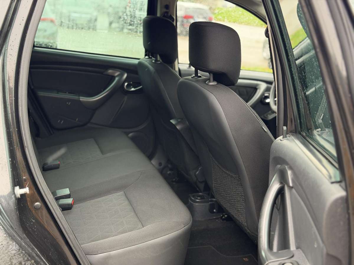 Dacia Duster 2015 — photo 12