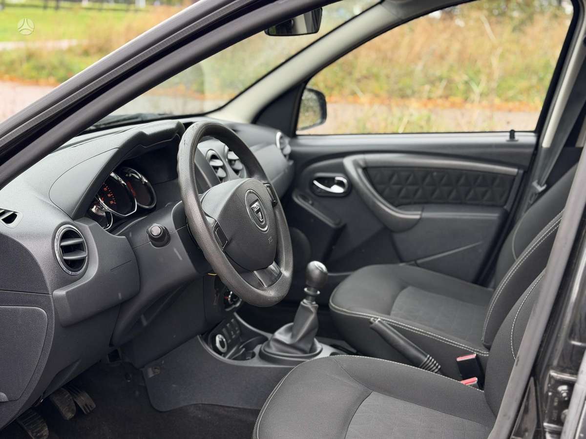 Dacia Duster 2015 — photo 8