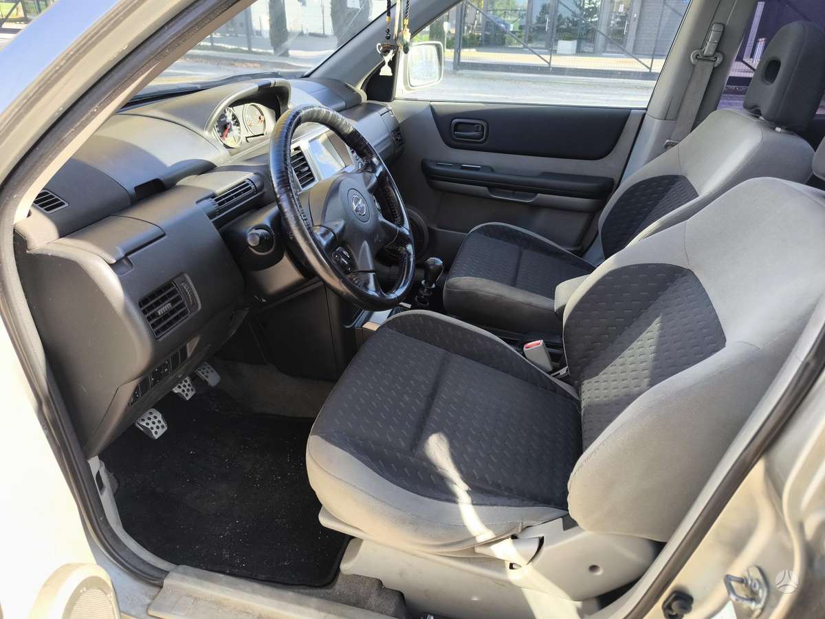 Nissan X-Trail 2006 — photo 12