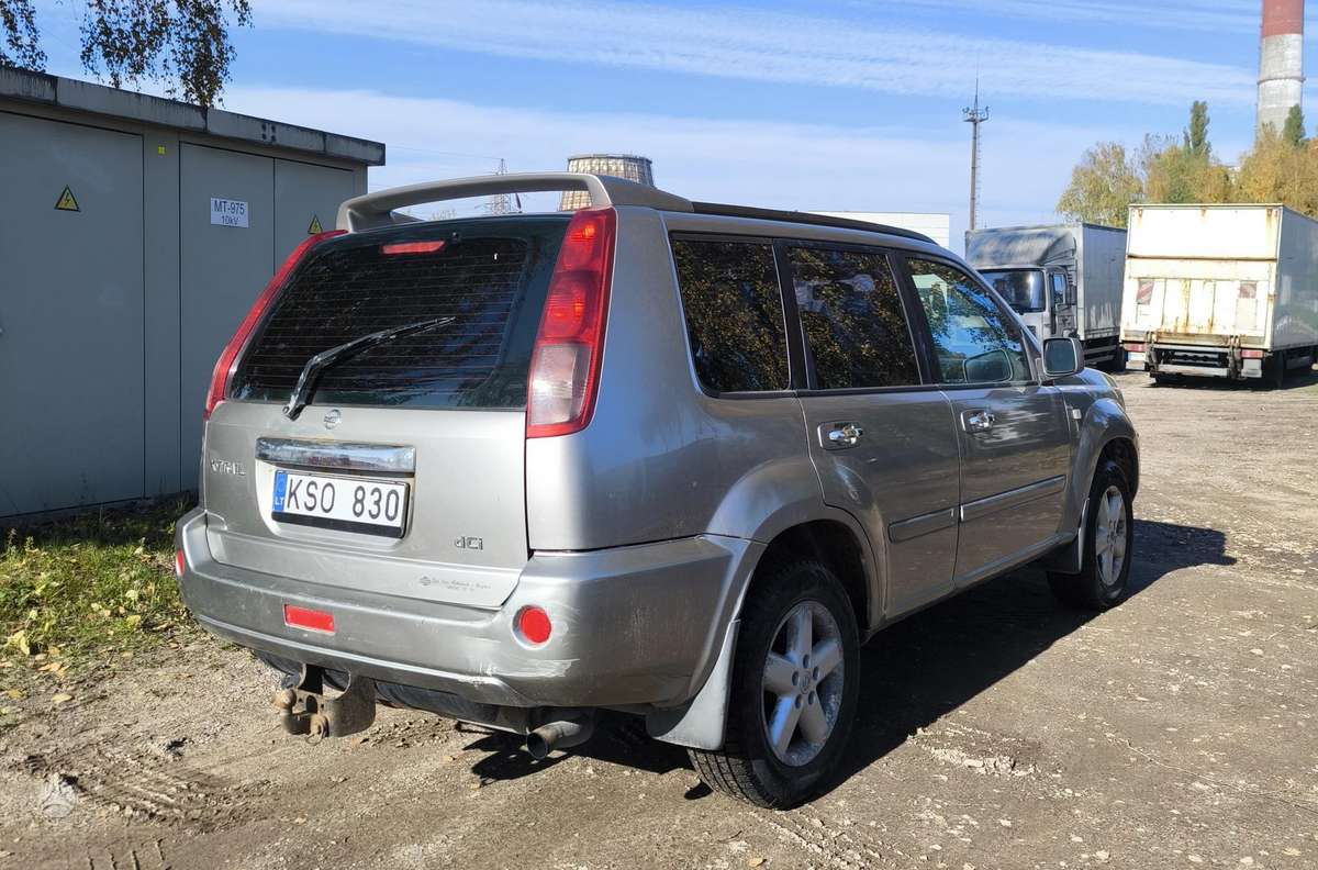 Nissan X-Trail 2006 — photo 7