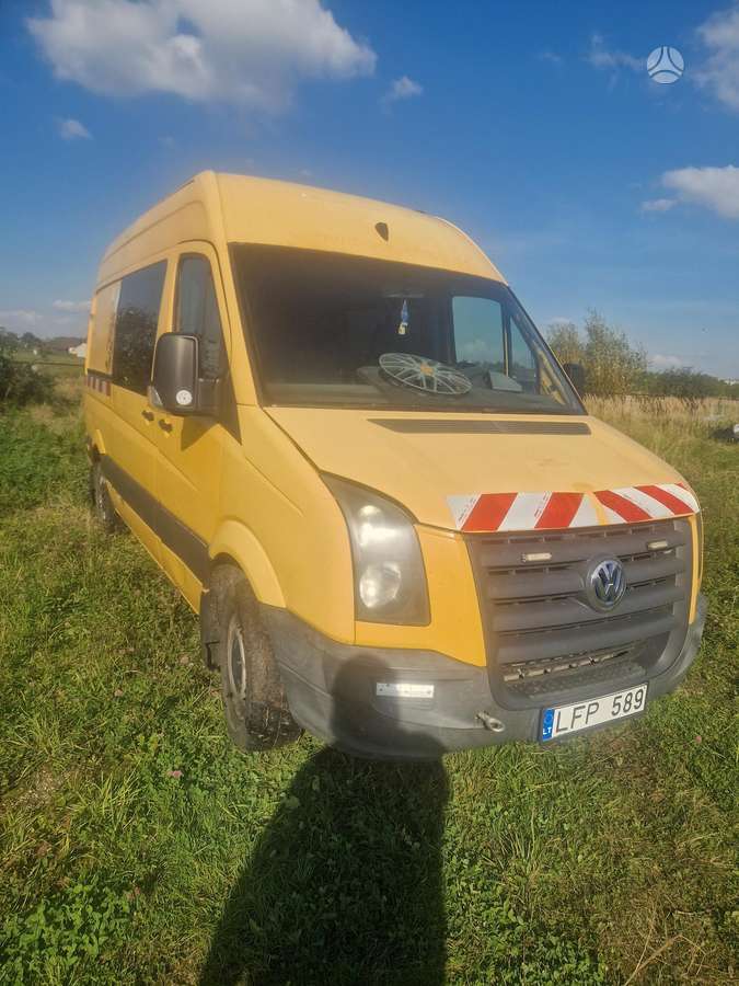 Volkswagen Crafter 2010 — engine 2500 cm³, 136 HP (100kW)